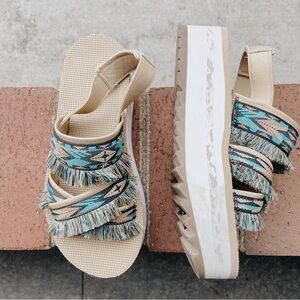 Teva Women’s Ceres Platform Sandal - Teal and Black Fringe